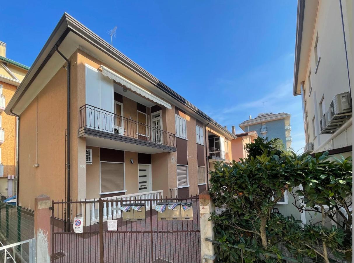 Appartamento Palma Carraro Immobiliare Jesolo - Family Apartments Exterior photo